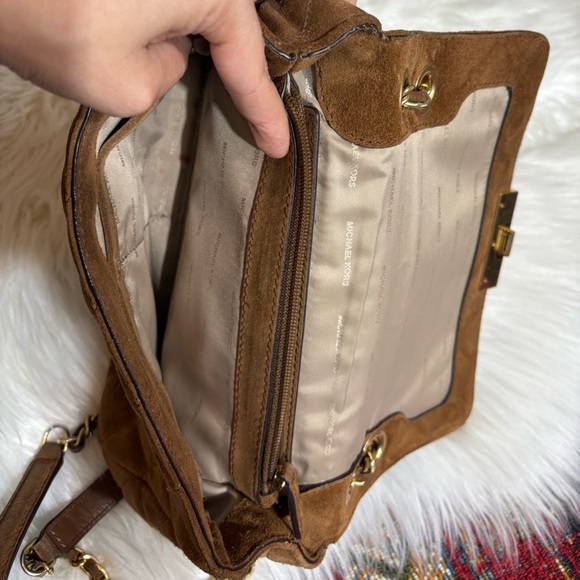 Michael by Michael Kors Sloan Large Chain Bag - Picture 7 of 8